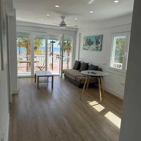 Premium Beachfront Terrace By Turivida Appartamento Fuengirola