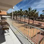 דירה Premium Beachfront Terrace By Turivida